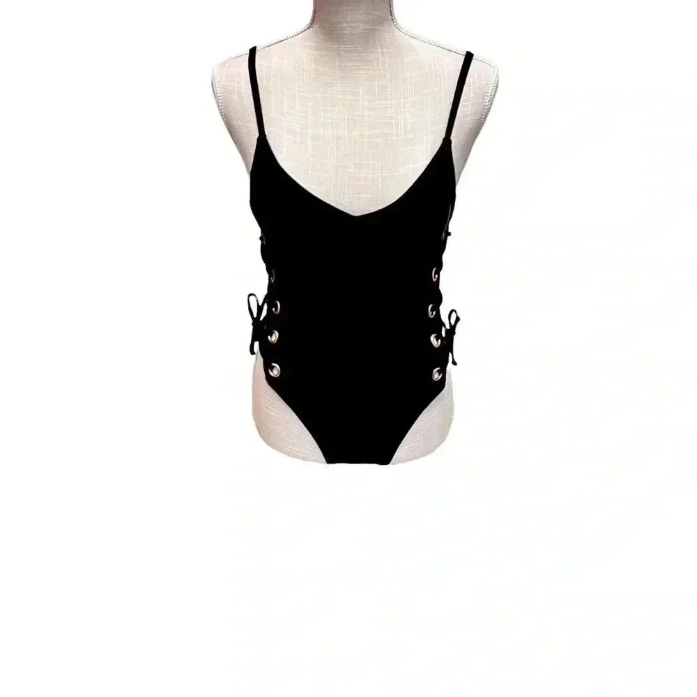 BRAND NEW WOMEN’S XHILARATION ONE PIECE BATHING SUIT•BLACK•SIZE XS•